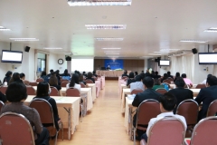 ประชุมเชิงปฏิบัติการ เรื่อง การจัดทำแผนกลยุทธ์ทางการเงินของมหาวิทยาลัยราชภัฏสกลนคร (5 มิถุนายน 2560)