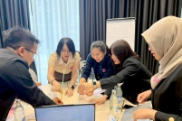 LINE_ALBUM_230369_260325_15