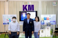 LINE_ALBUM_KM-2023_230211_156