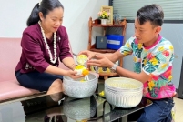 LINE_ALBUM_สงกรานต์-ปี-67_๒๔๐๔๑๑_170