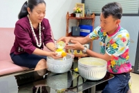 LINE_ALBUM_สงกรานต์-ปี-67_๒๔๐๔๑๑_171