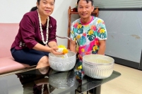 LINE_ALBUM_สงกรานต์-ปี-67_๒๔๐๔๑๑_174