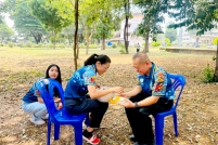 LINE_ALBUM_รดน้ำขอพรท่านรอง_260408_1