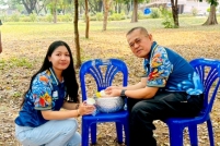 LINE_ALBUM_รดน้ำขอพรท่านรอง_260408_70