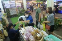 LINE_ALBUM_งานกาชาดวันที่สอง26022022_๒๒๐๒๒๘_44